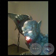 DICTADURA NUNCA MÁS (Escultura de CARMELO OTTO)